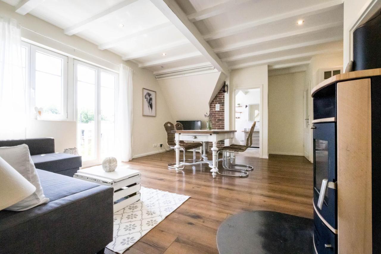 Romantik-Home Nordelsass - Ferienwohnung Fuer Selbstversorger Oberhoffen-les-Wissembourg Ngoại thất bức ảnh