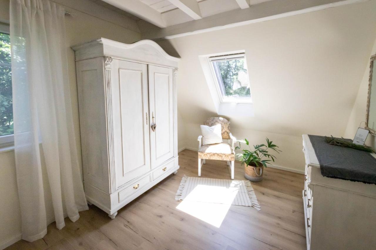 Romantik-Home Nordelsass - Ferienwohnung Fuer Selbstversorger Oberhoffen-les-Wissembourg Ngoại thất bức ảnh